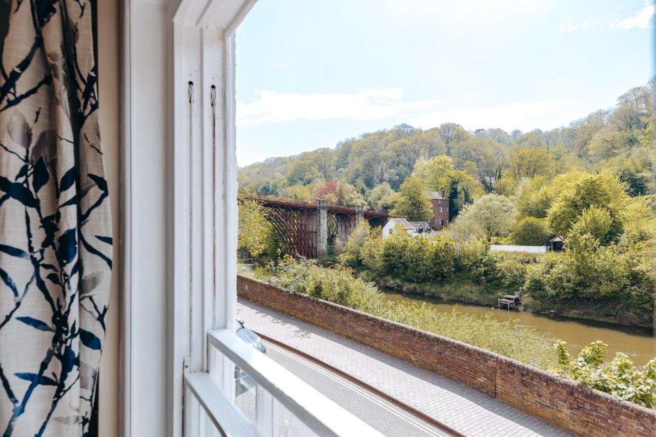 View Townhouse -winner 2025 Uk 'most Picturesque Self-catering Home' & Winner 2025 'self-catering Of The Year * Ironbridge